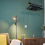 Luxomes - Modern Design - *