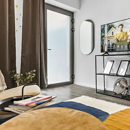 Luxomes - Stylish & New Design - Kitchen - Netflix *