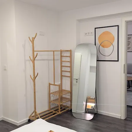 Luxomes - Modern Design - *