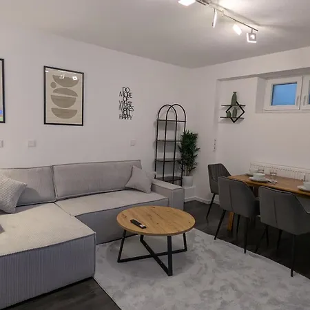 Luxomes - Modern Design - * Ingolstadt