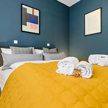 Luxomes - Modern Design -