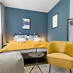 Luxomes - Modern Design - *