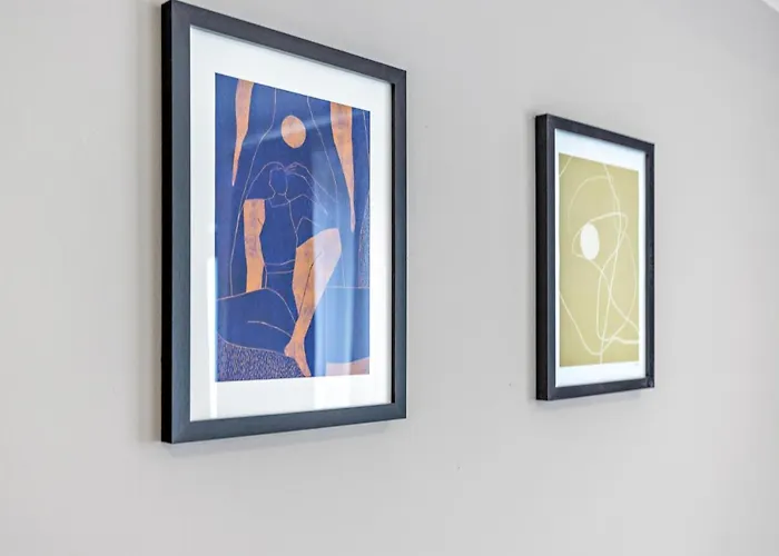 Luxomes - Modern Design - *