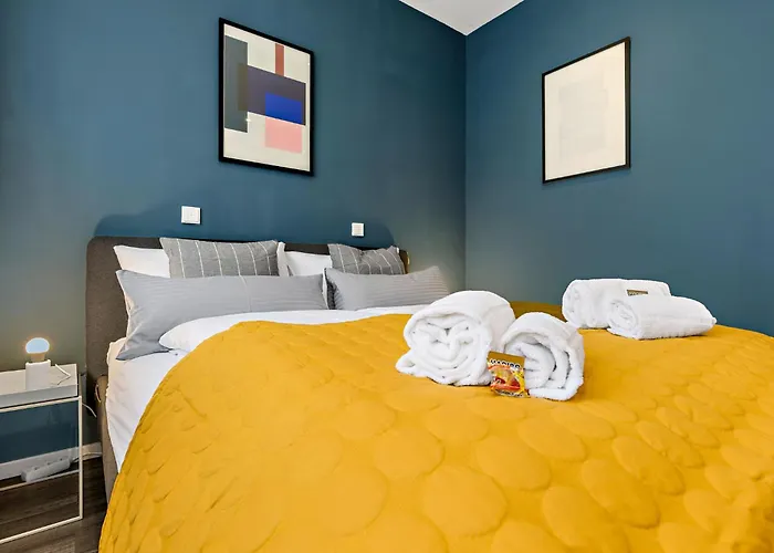 Luxomes - Modern Design -