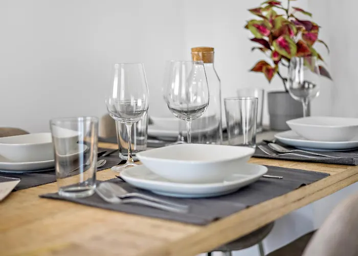 Luxomes - Modern Design - *
